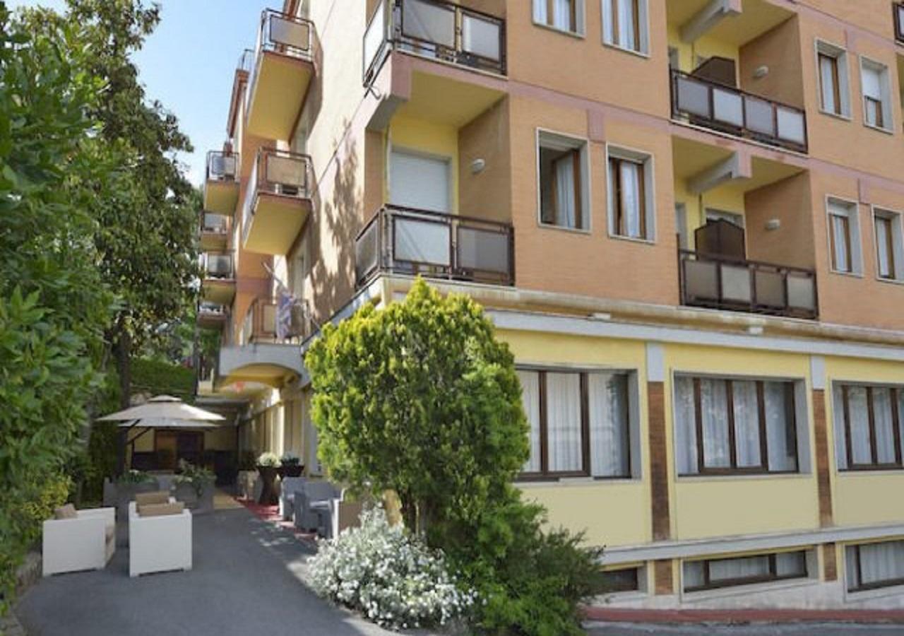 Hotel Attico Chianciano Terme Dış mekan fotoğraf