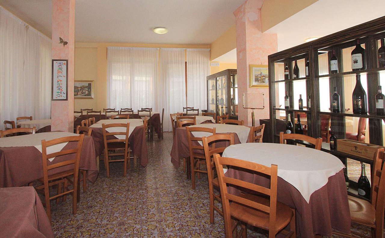 Hotel Attico Chianciano Terme Dış mekan fotoğraf