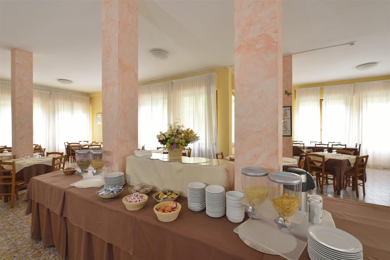 Hotel Attico Chianciano Terme Dış mekan fotoğraf