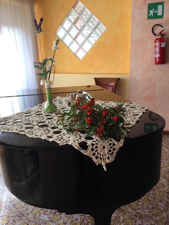 Hotel Attico Chianciano Terme Dış mekan fotoğraf